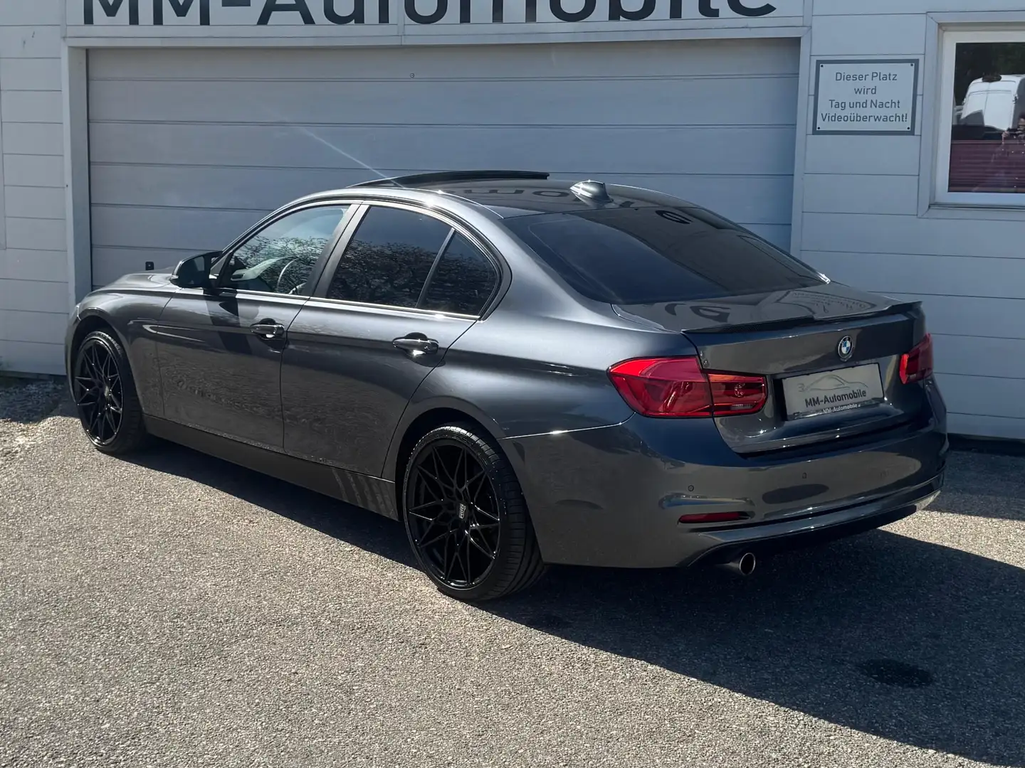 BMW 316 316 d Advantage*LED*PANO*NAVI*PDC*uvm Grau - 2