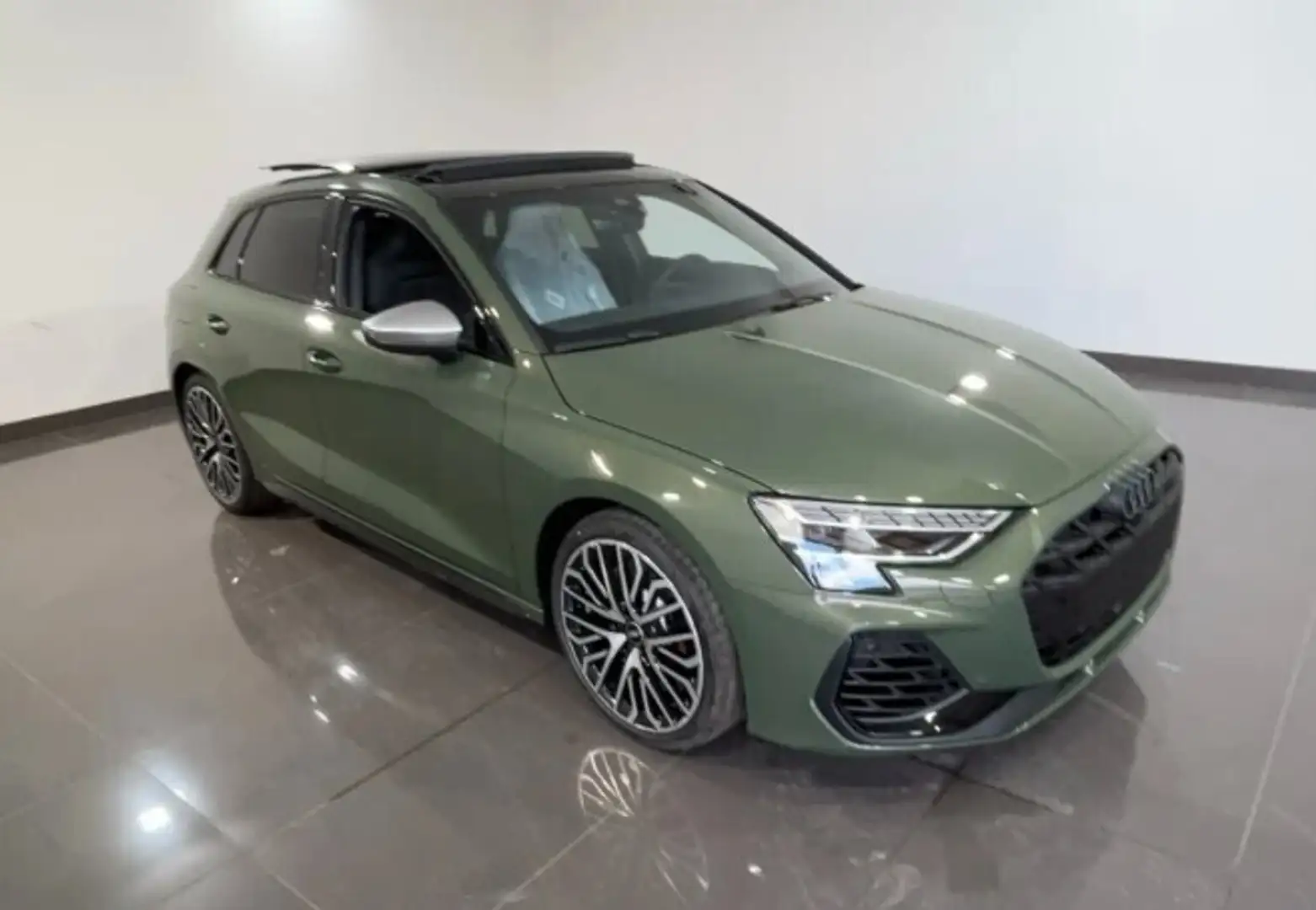 Audi A3 S3 SPB TFSI 333 CV quattro S tronic Grün - 1