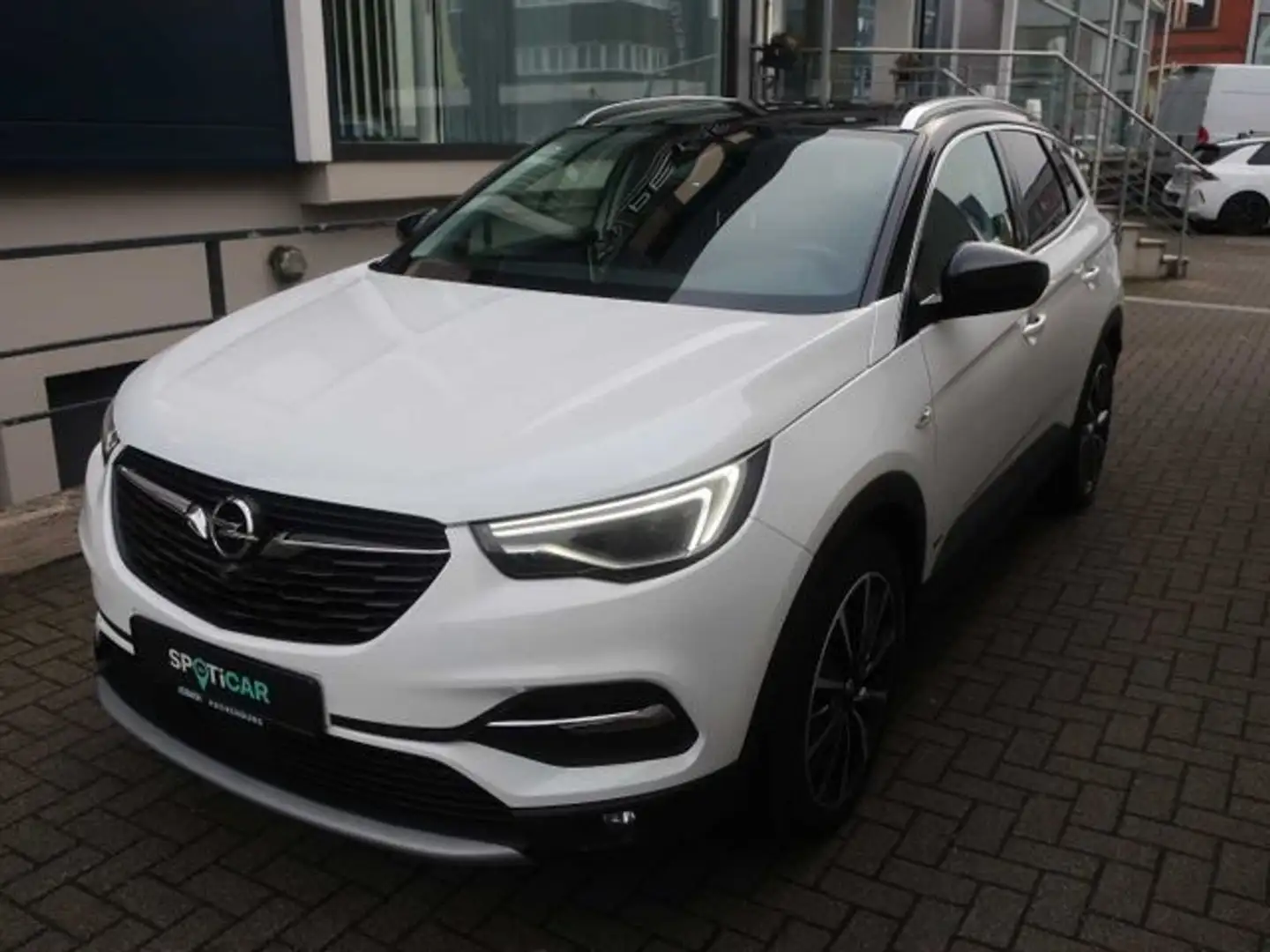 Opel Grandland Hybrid Ultimate Weiß - 2