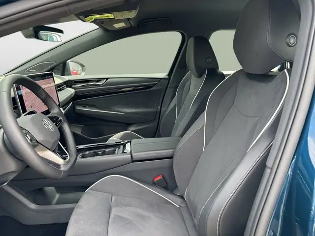 Volkswagen Id.7 view 12