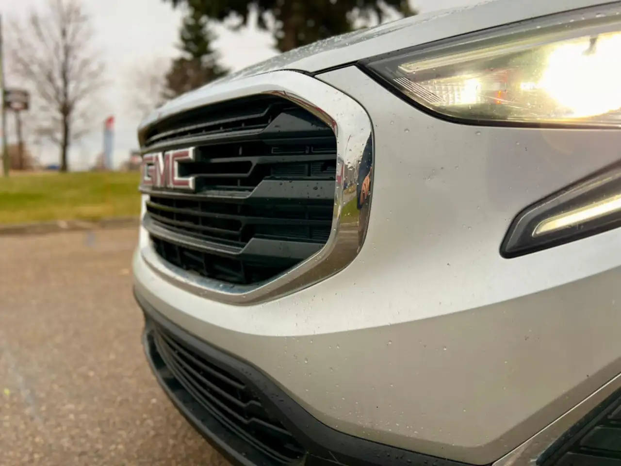 GMC Terrain photo GMC Terrain