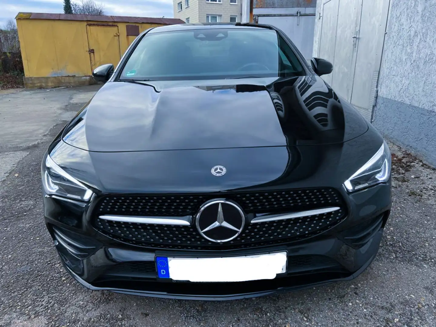 Mercedes-Benz CLA 220 CLA 220 Coupé - AMG-Night-PANO Noir - 2