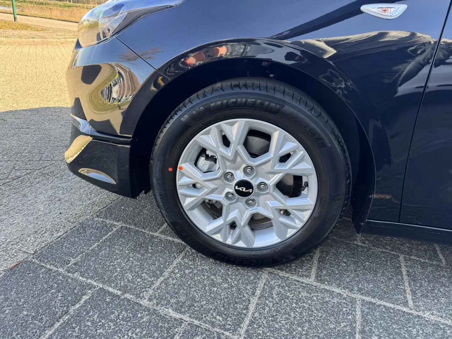 Kia Ceed SW / cee'd SW Sportswagon 1.0 T-GDi ComfortLine Ruim €4.250.- Vo - 2