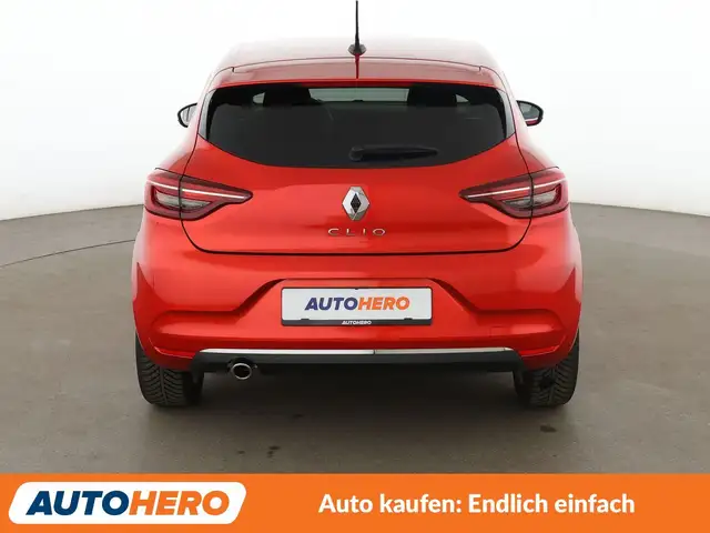 Renault Clio view 5