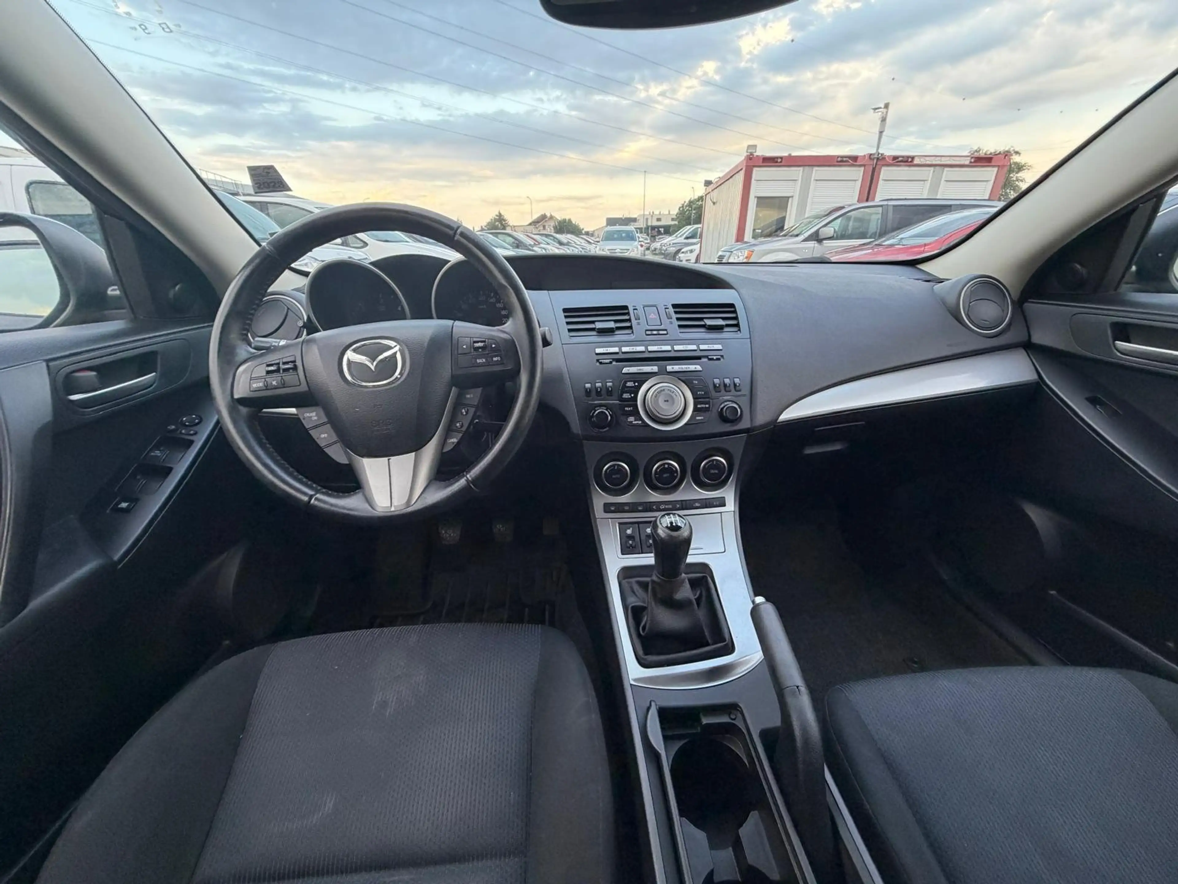 Mazda 3 Center-Line — photo 12
