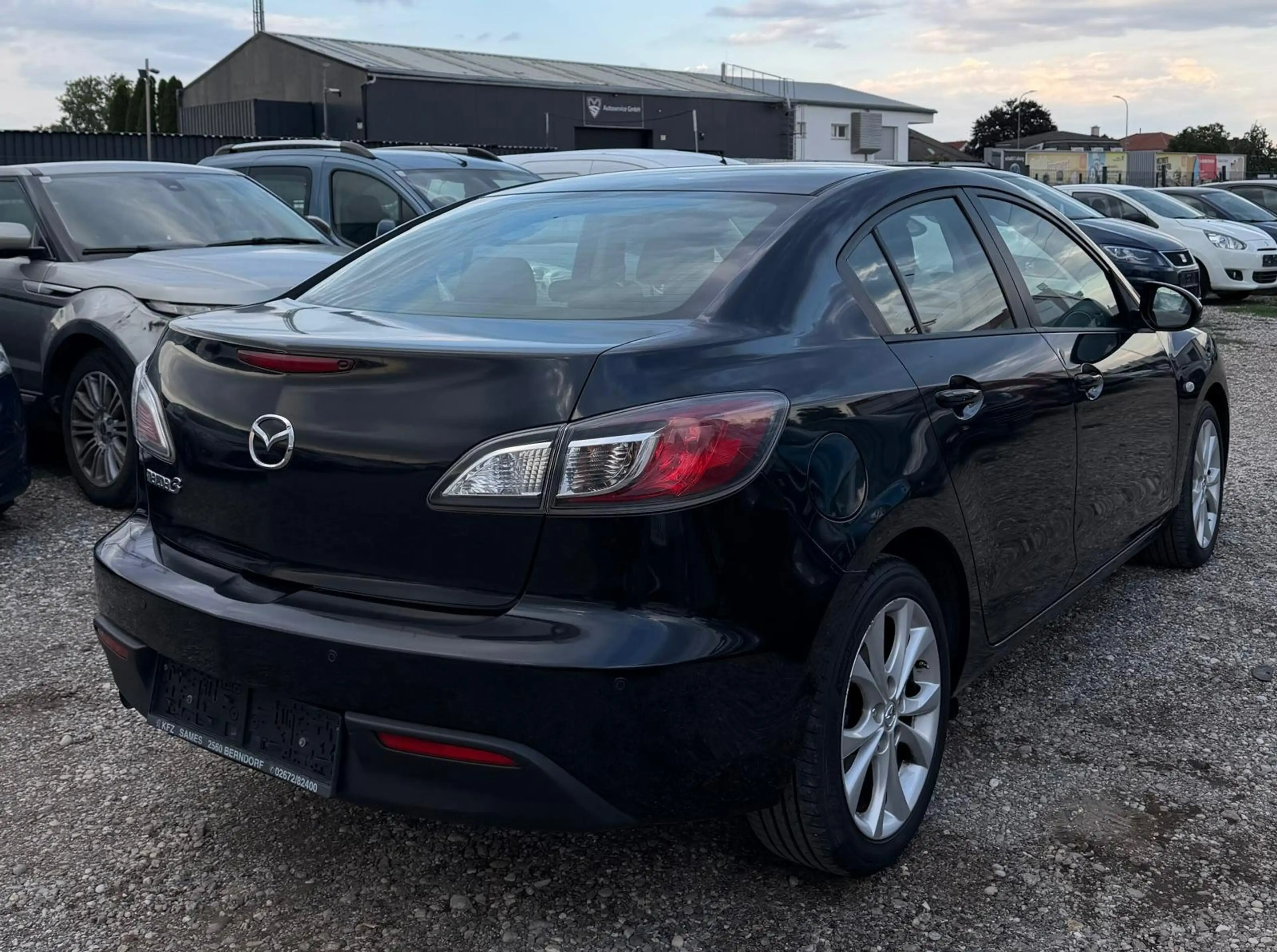 Mazda 3 Center-Line — photo 6