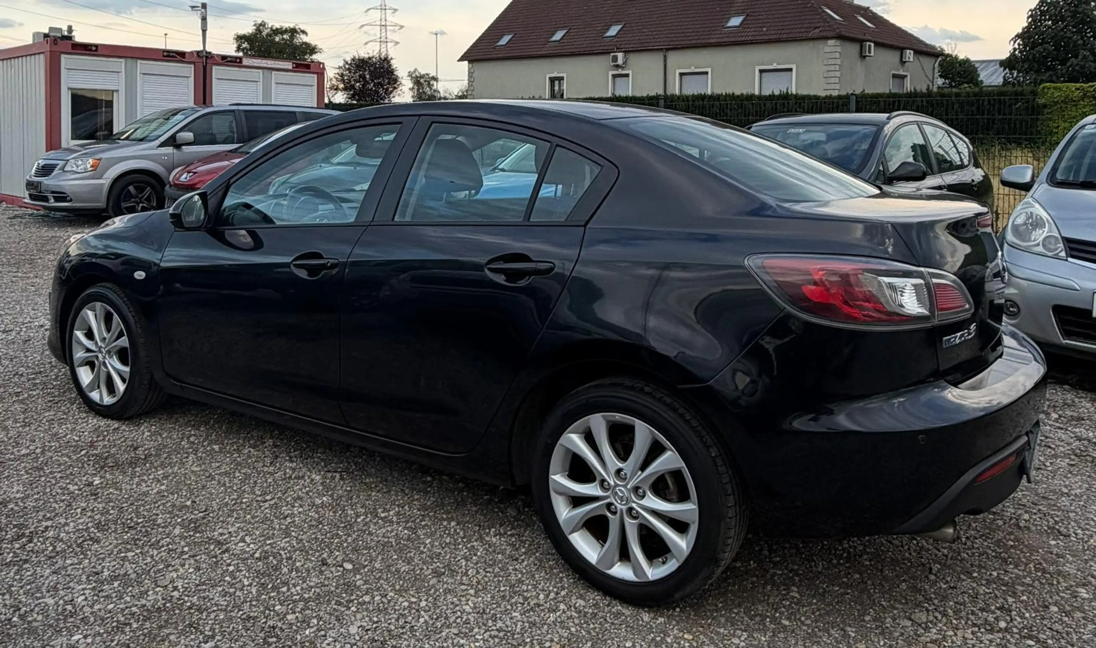 Mazda 3 Center-Line — photo 9