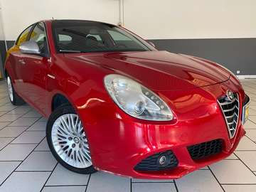 Giulietta 2.0 JTD  // BOITE AUTO+FULL OPTIONS //