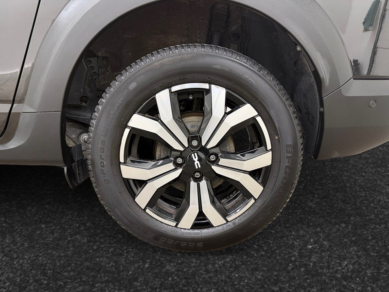 Dacia Jogger 1.0 7 plaatsen — photo 5