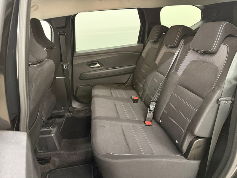 Dacia Jogger 1.0 7 plaatsen — photo 9
