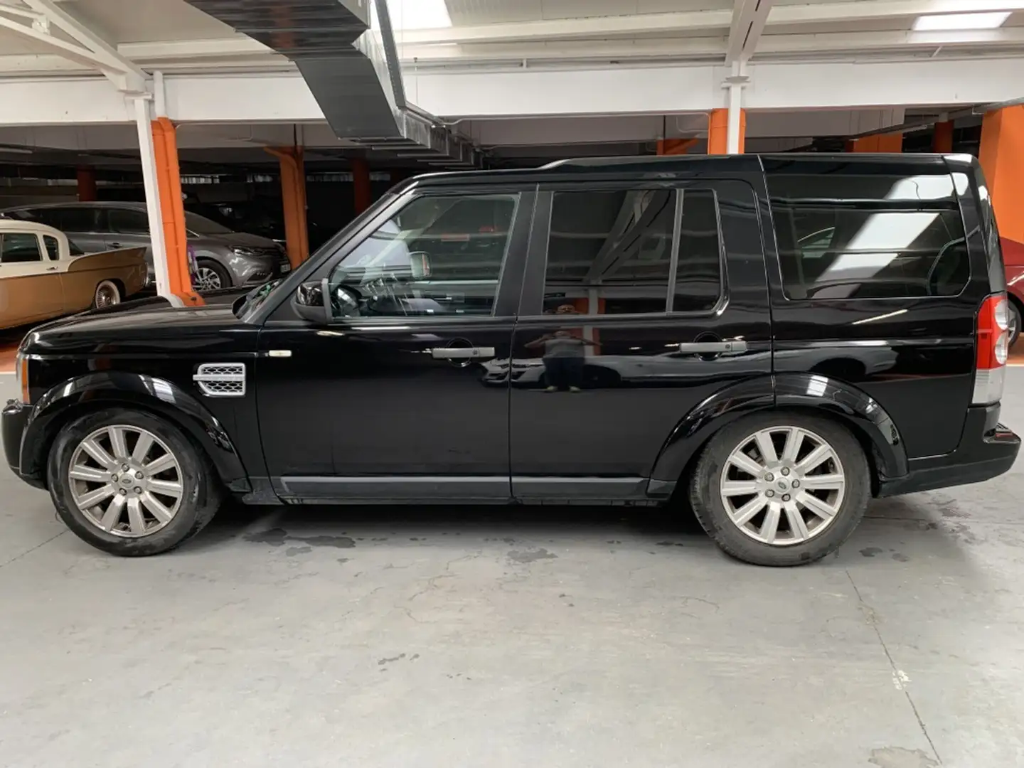 Land Rover Discovery 3.0 SDV6 255 CV HSE 7 plazas Negro - 2