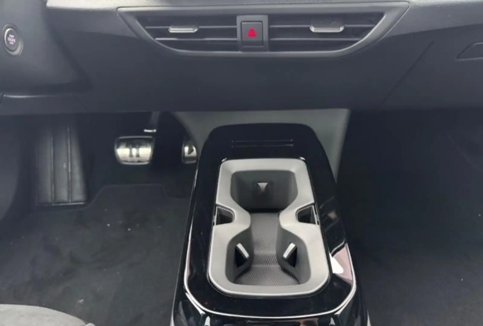 Volkswagen ID.4 PRO 210KW / 77kwh Gris - 2