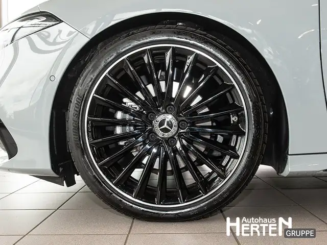 Mercedes-Benz A-Class view 5
