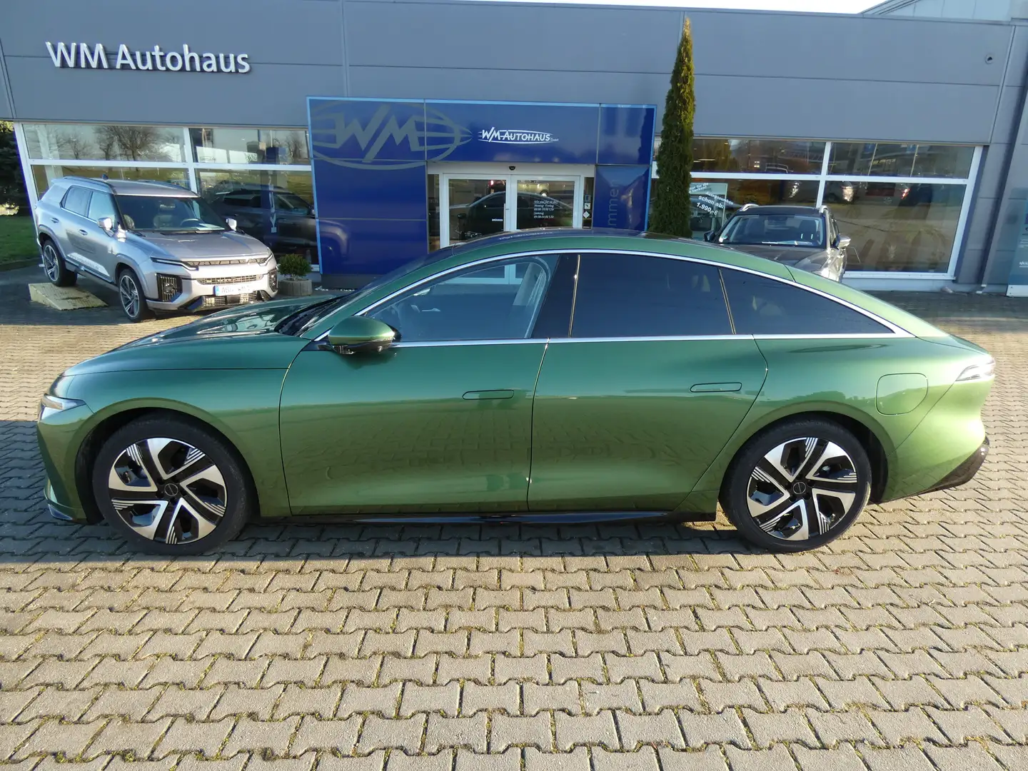 DFSK Sonstige Forthing 7 REEV 1,5 Exclusiv Elektro/Benzin/PlugIn Grün - 2