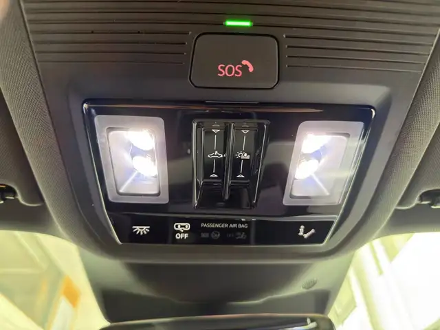 Audi Q3 view 10