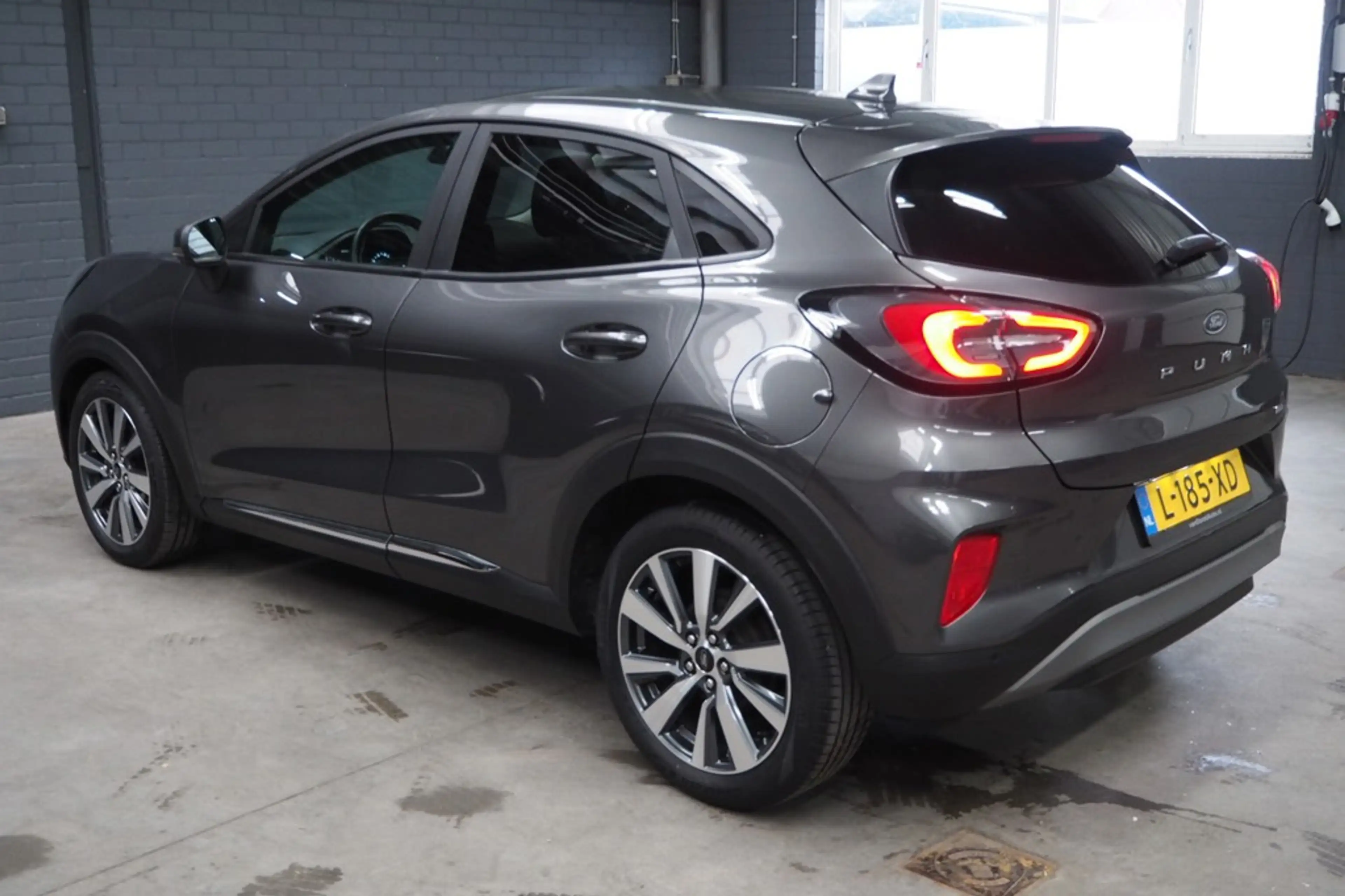 Ford Puma 1.0 EcoBoost Hybrid Titanium X — photo 4