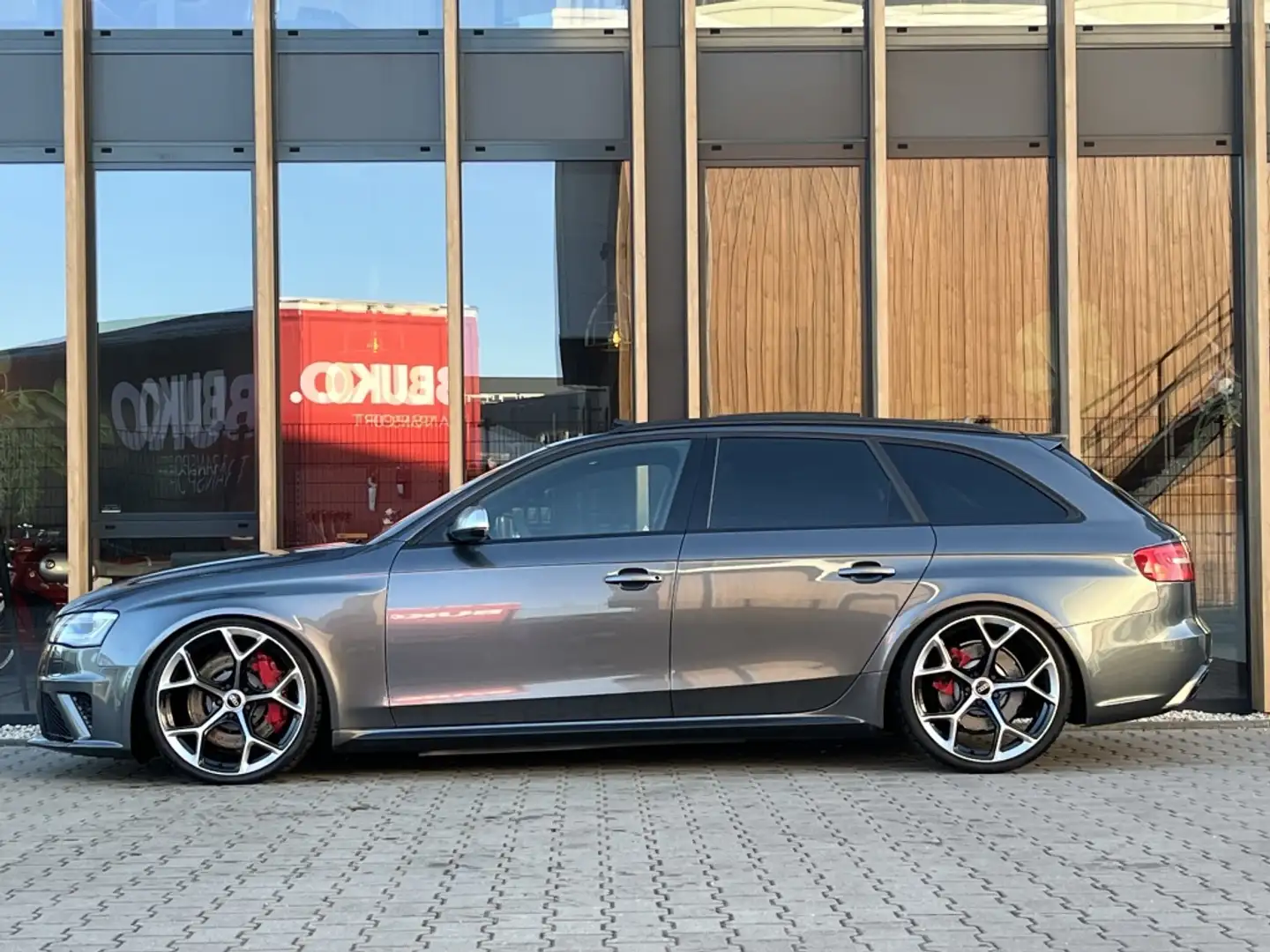 Audi RS4 4.2 FSI quattro | Pano | Carbon | Camera | Grijs - 2