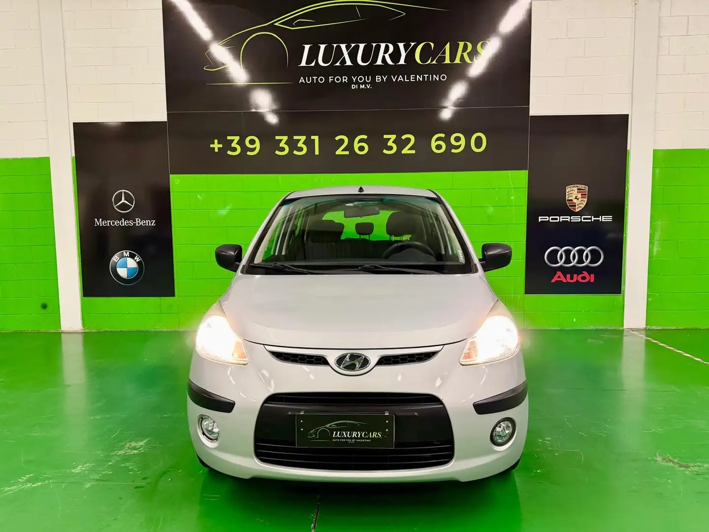 Hyundai i10 i10 1.2 BlueDrive Active Gris - 1