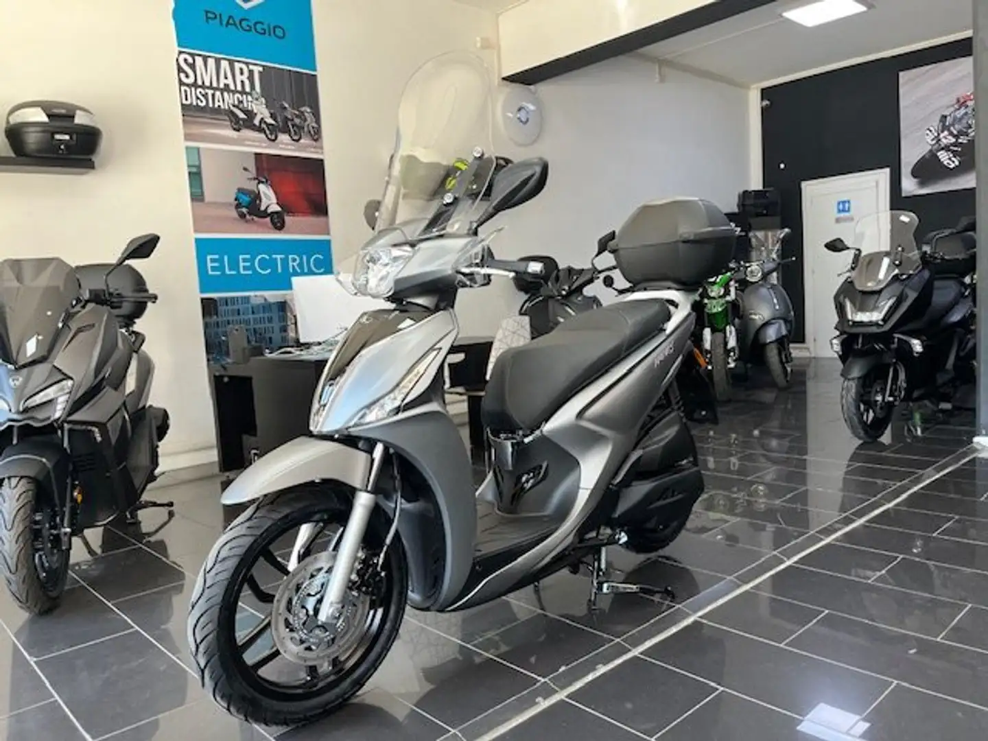 Kymco People 125 kymco people s 125 Šedá - 1