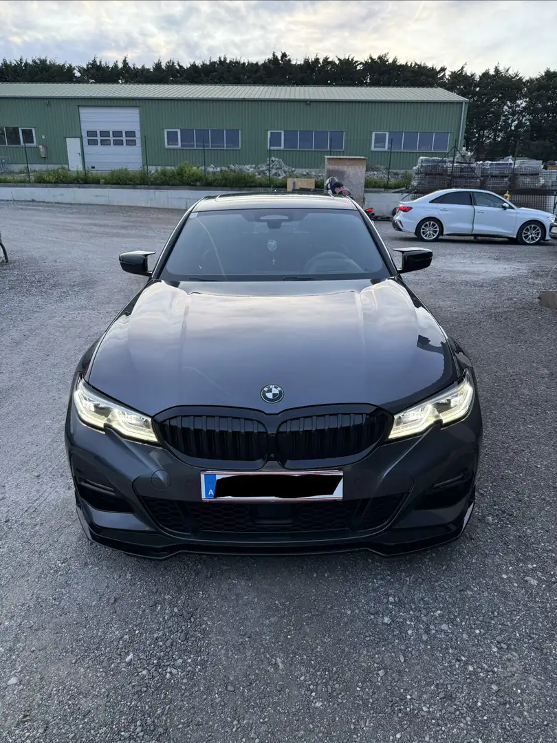 BMW 330 330e PHEV Aut. M Paket. VOLLAUSSTATTUNG - 2