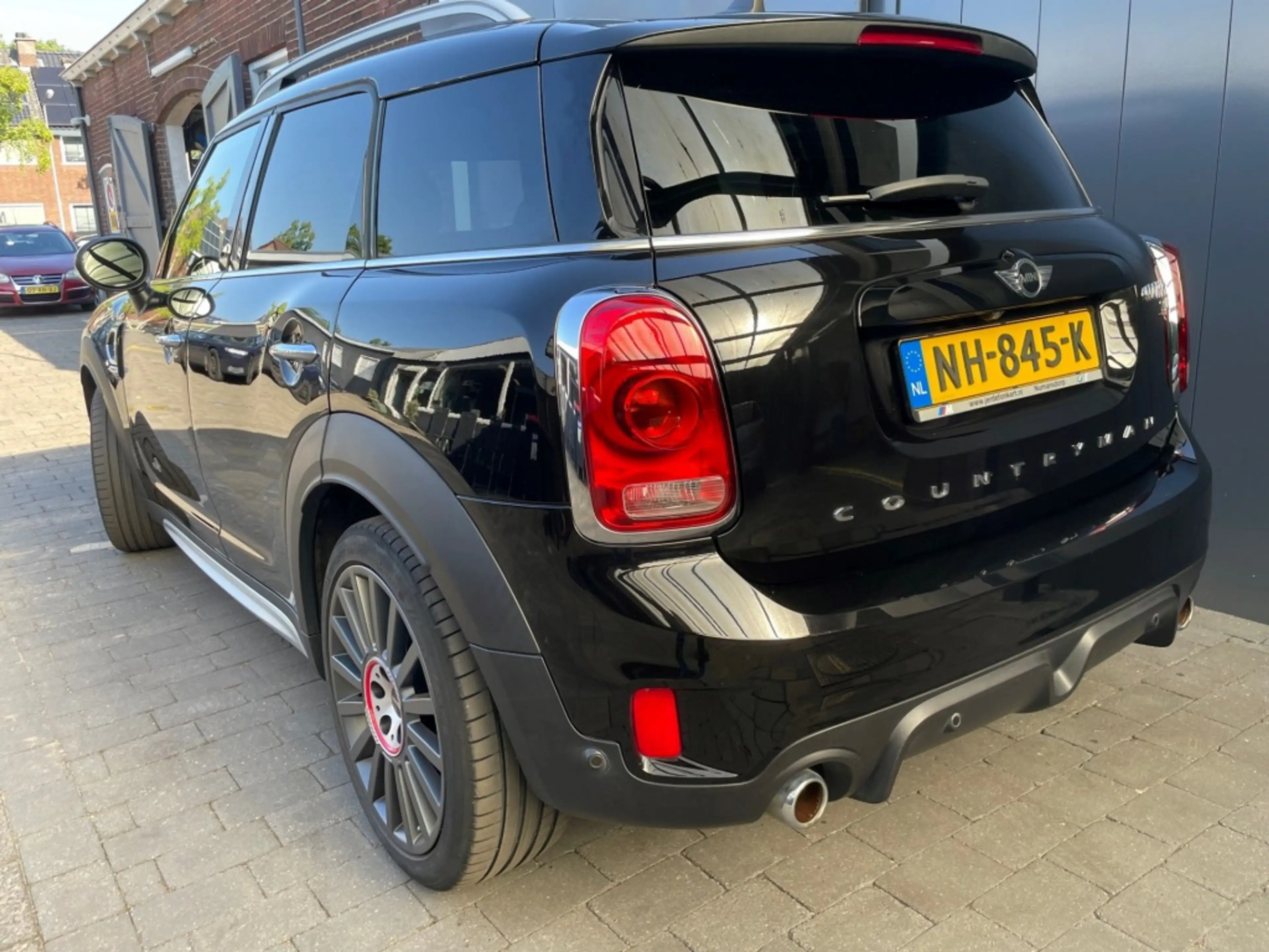 MINI John Cooper Works Countryman 2.0 Cooper SD ALL4 Chili Works edit. Head-up — photo 2