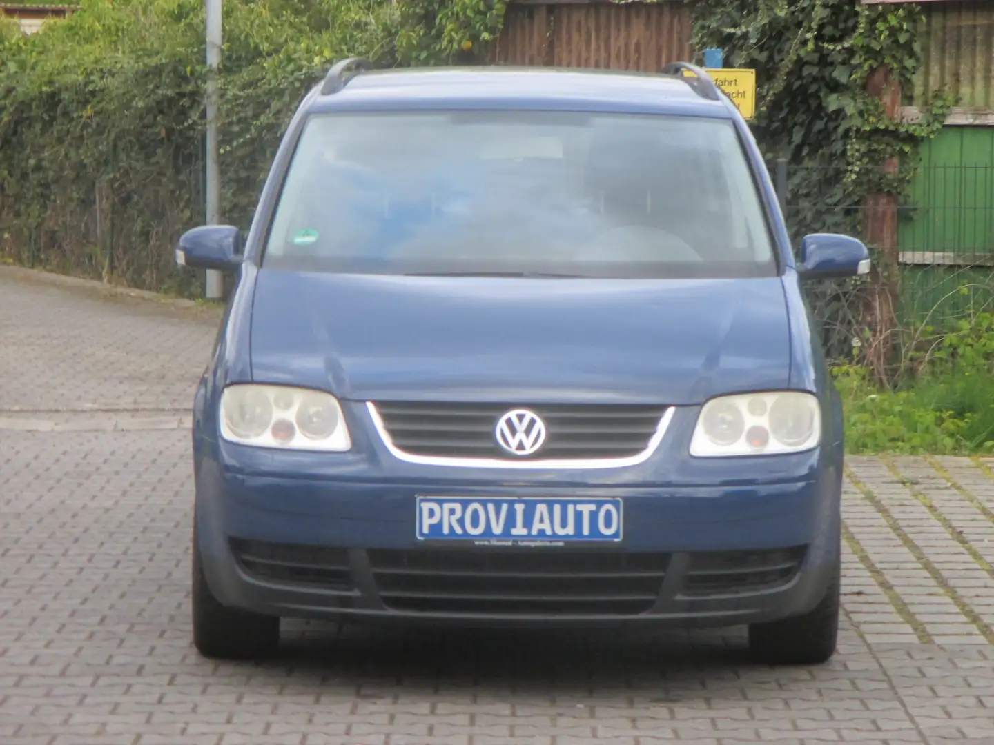 Volkswagen Touran 1.6 Trendline Blau - 2