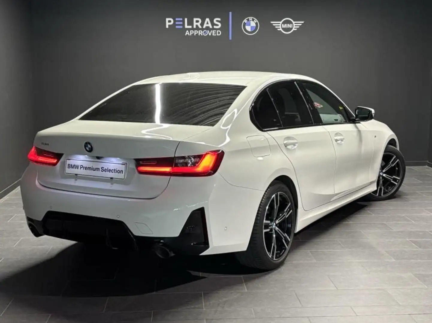 BMW 318 318iA 156ch M Sport Blanc - 2