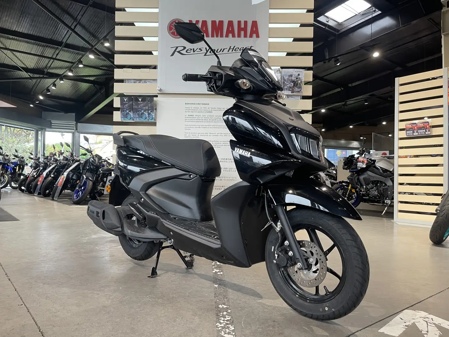 Yamaha RayZR Červená - 1