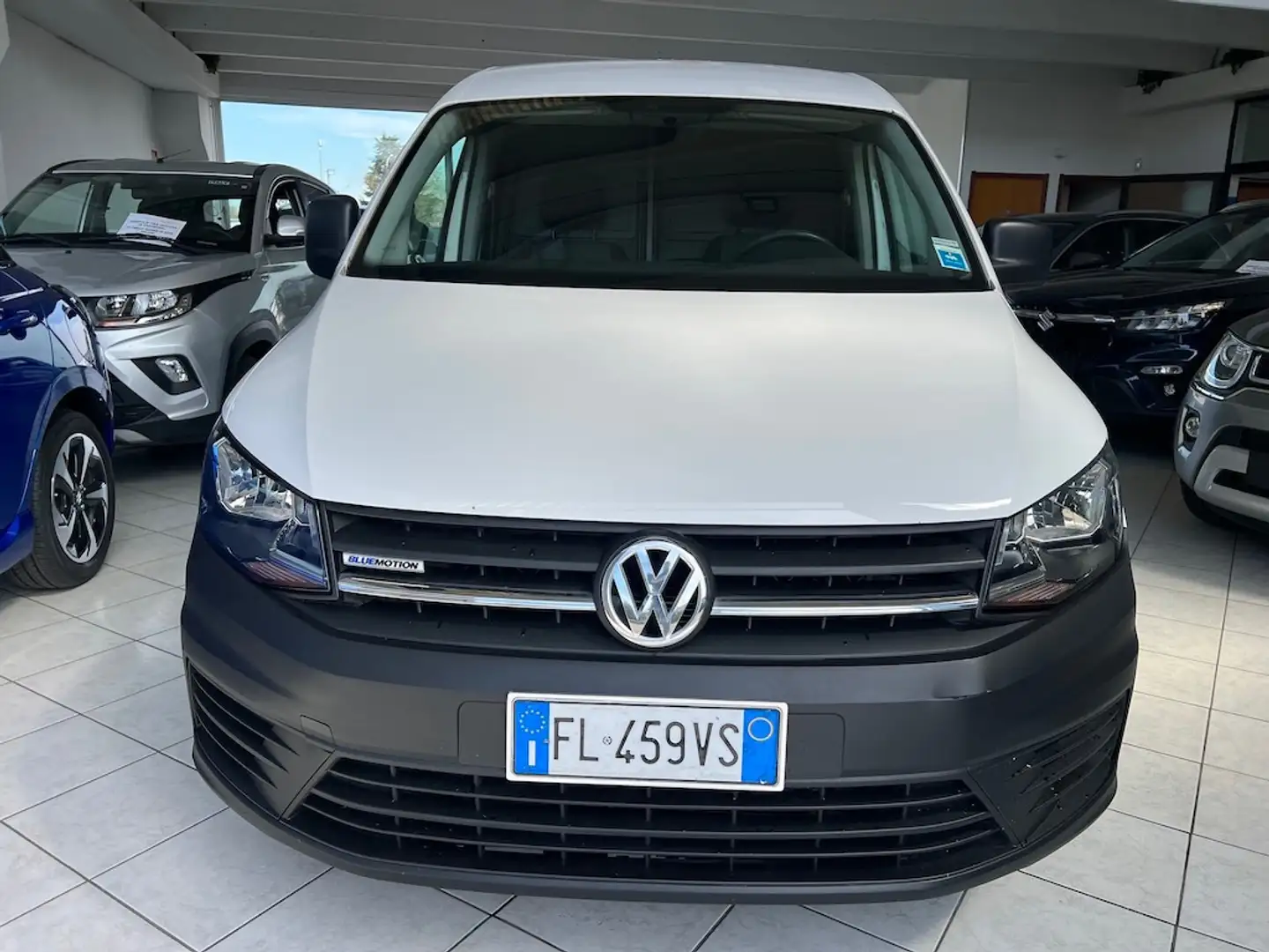 Volkswagen Caddy 1,4 TGI 110 CV VAN METANO IVA ESCLUSA Blanco - 2
