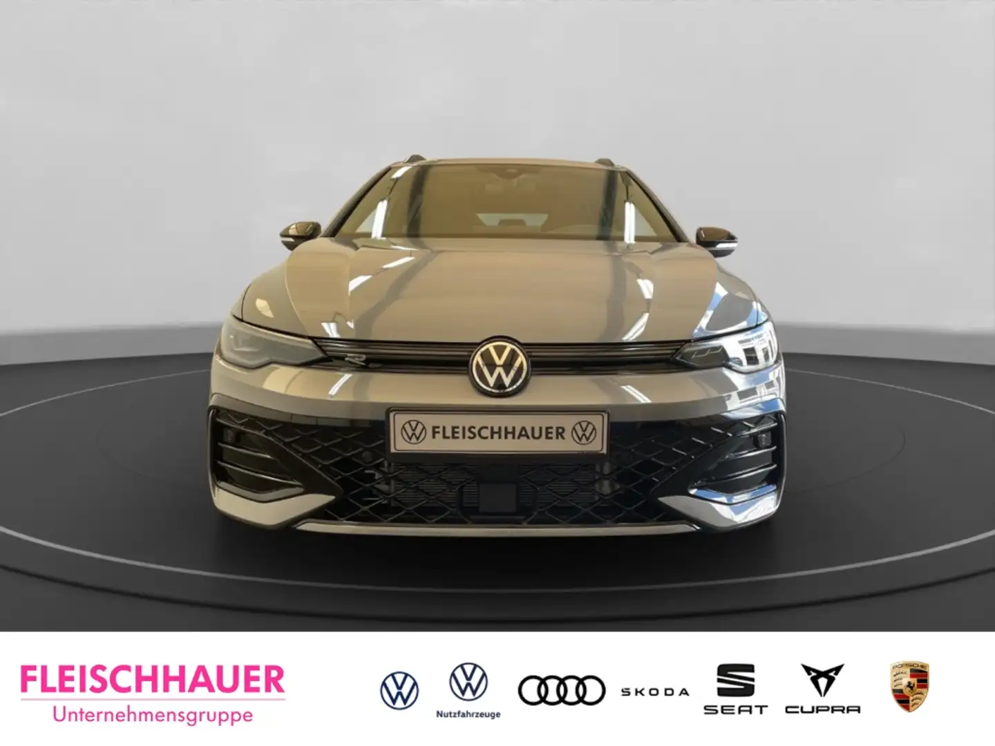 Volkswagen Golf Variant R-Line BlackStyle Matrix-LED Pano HUD Navi DAB Rüc Grau - 2