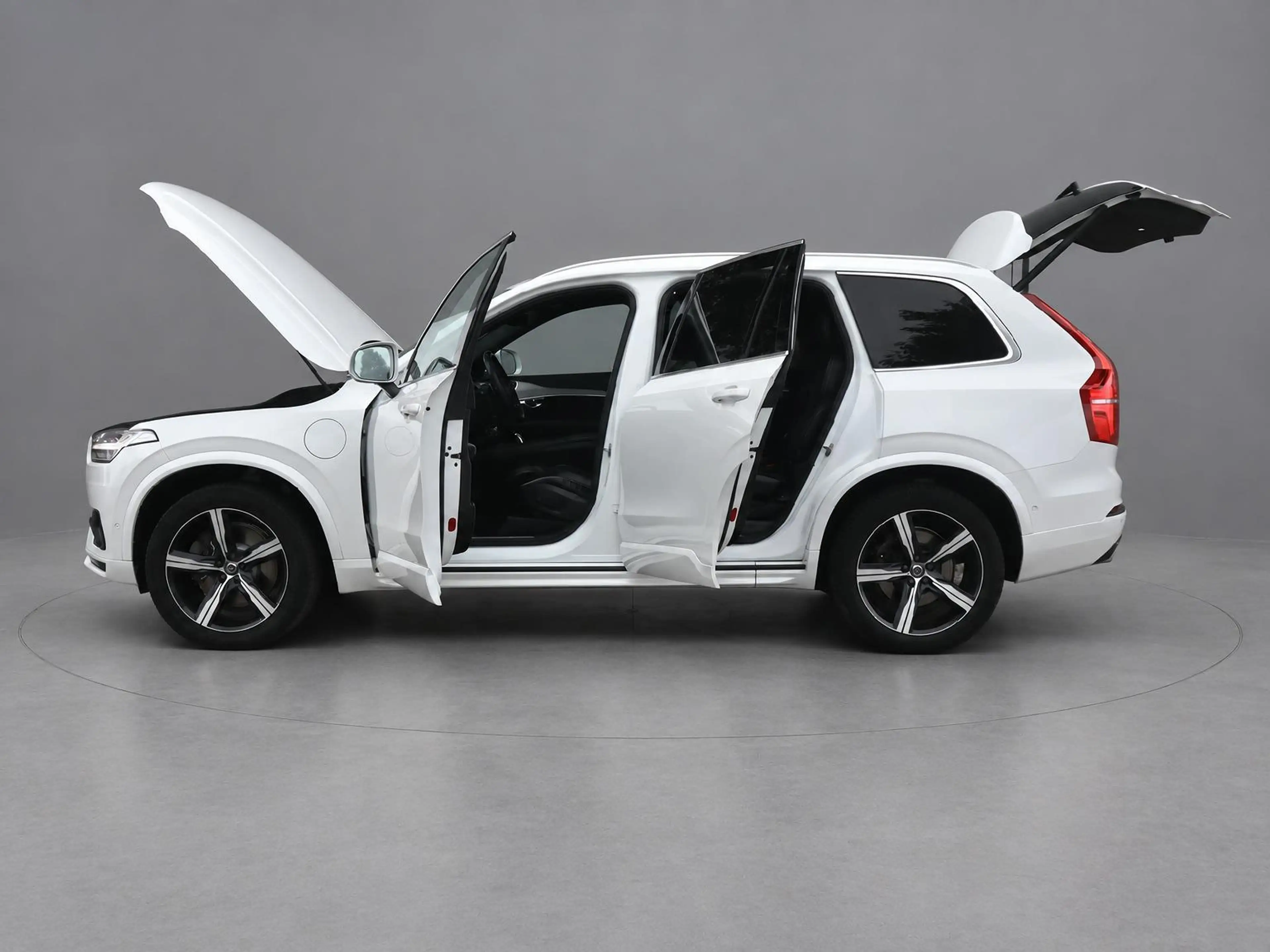 Volvo XC90 2.0 T8 Twin Engine AWD R-Design | Dealer OH | Clim — photo 4