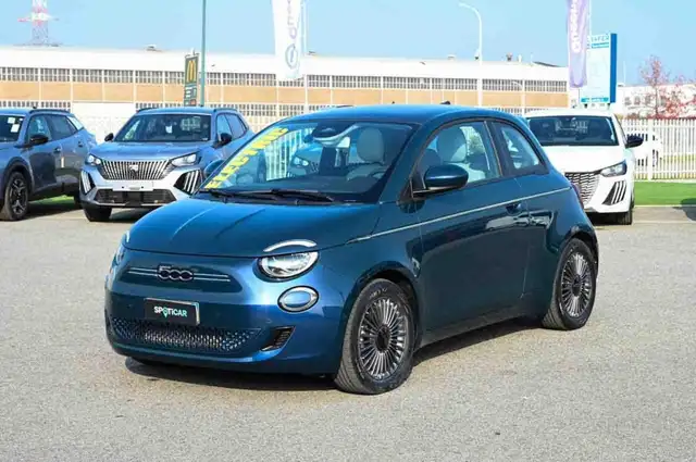 2021 Fiat 500e in Blue for sale