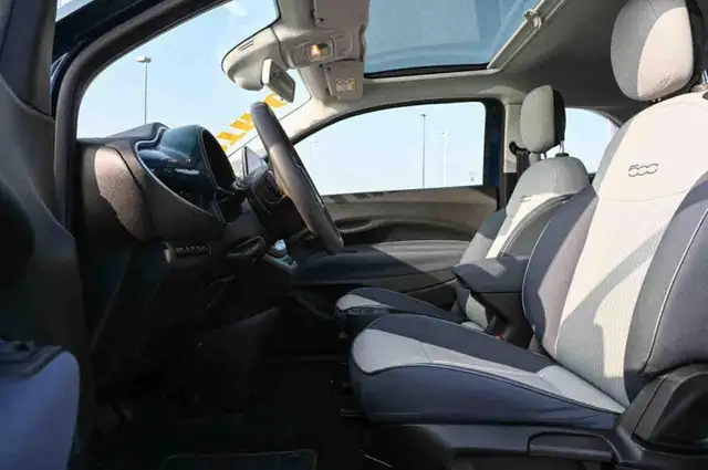 Fiat 500e view 10