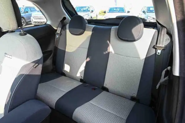Fiat 500e view 11