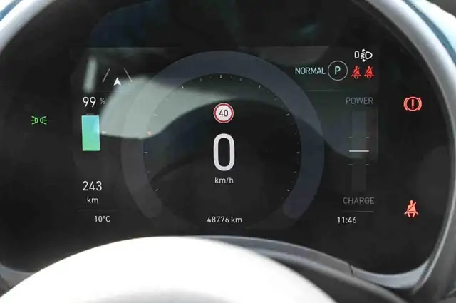 Fiat 500e view 13