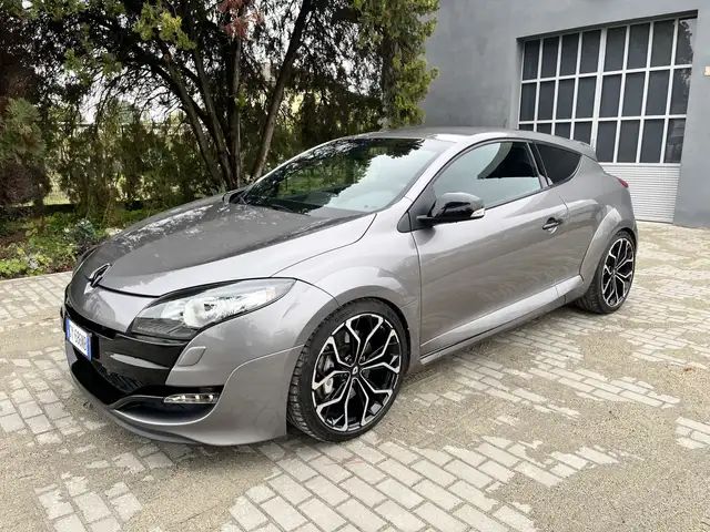 Renault Megane Coupe 2.0 16v T RS 250cv