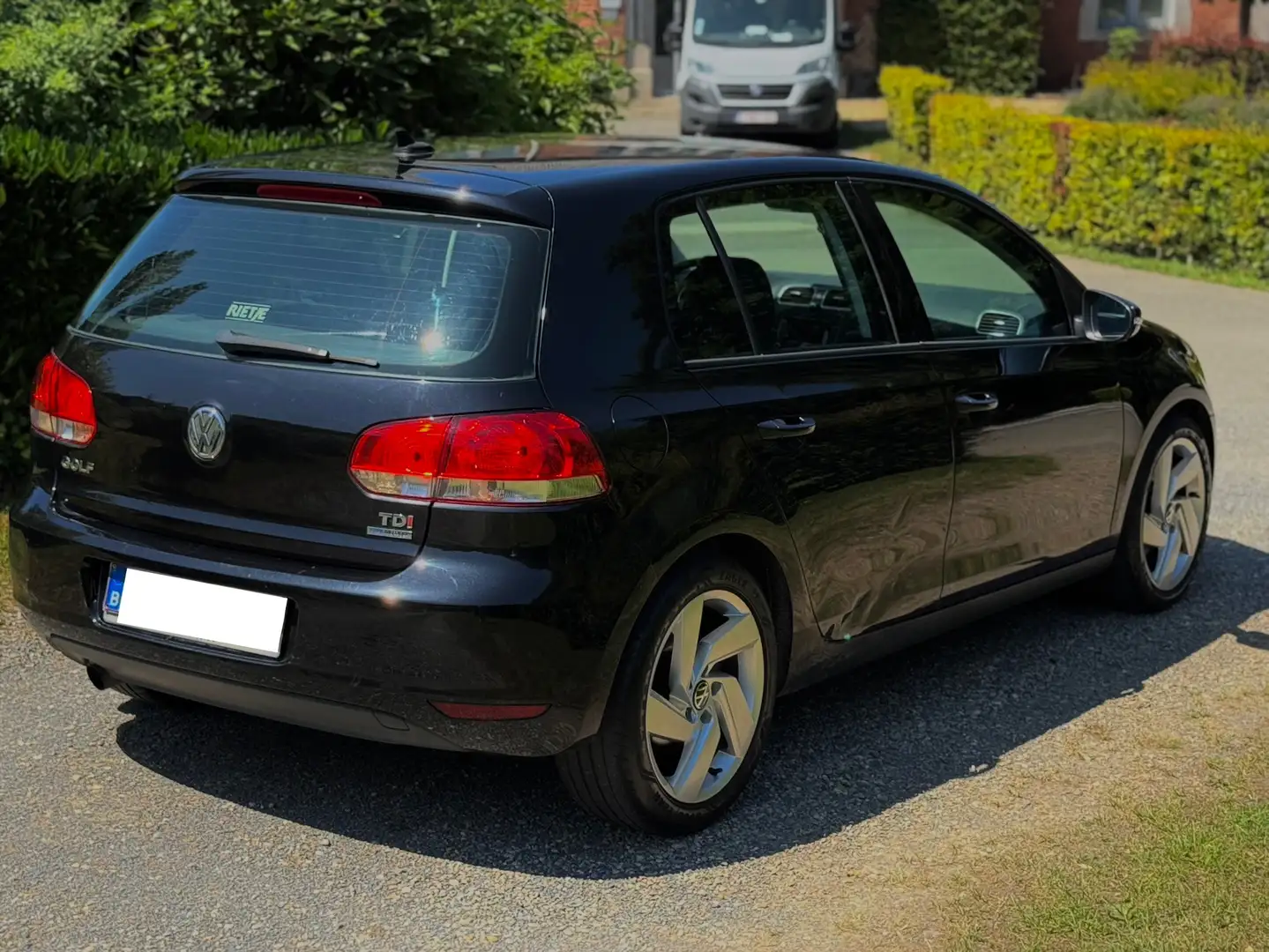 Volkswagen Golf 1.6 TDI DPF BlueMotion - 1