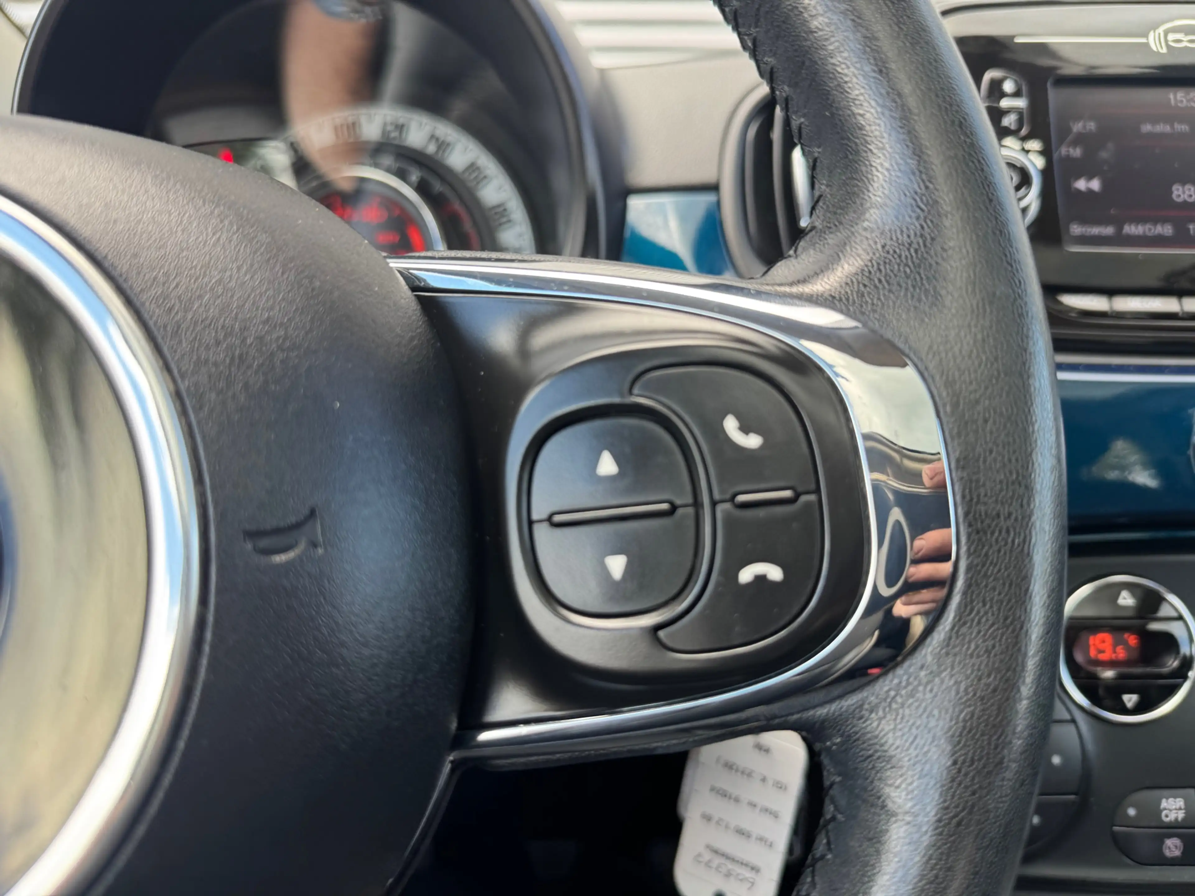 Fiat 500 1.2 Lounge,Carplay/Andriod,Clima,Cruisecontrol,Pan — photo 22