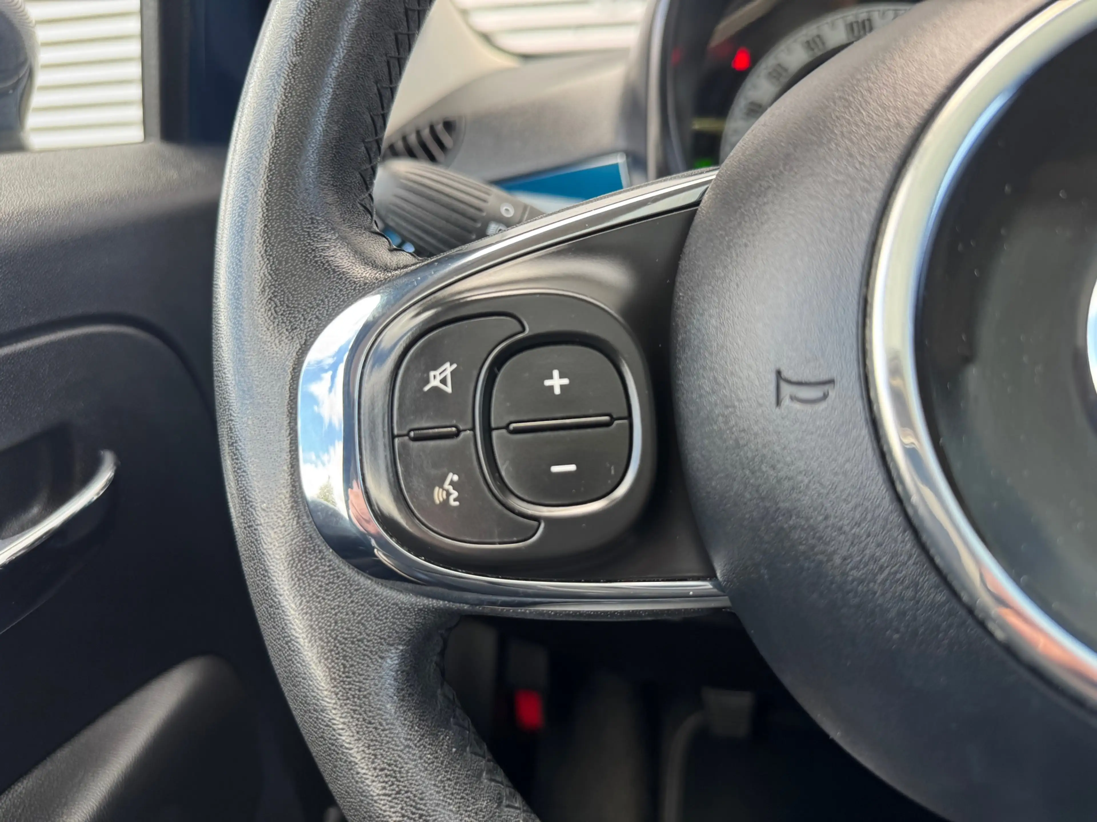Fiat 500 1.2 Lounge,Carplay/Andriod,Clima,Cruisecontrol,Pan — photo 21