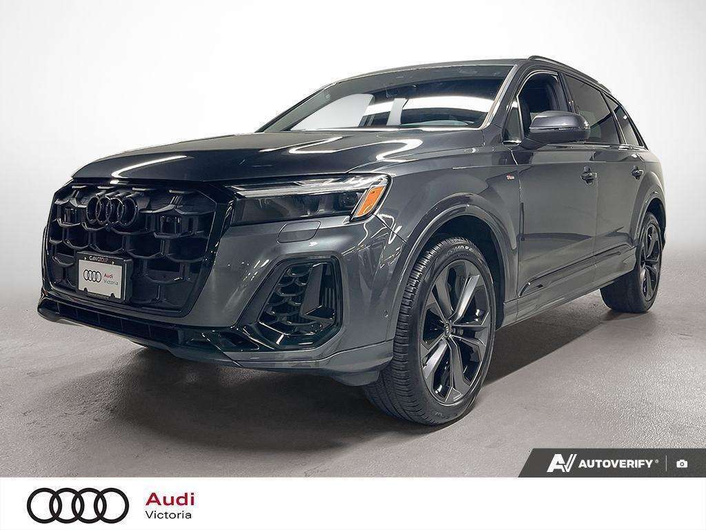 2026 Audi Q7 No Accident! One Owner! Low KM's! Black Optics Pac