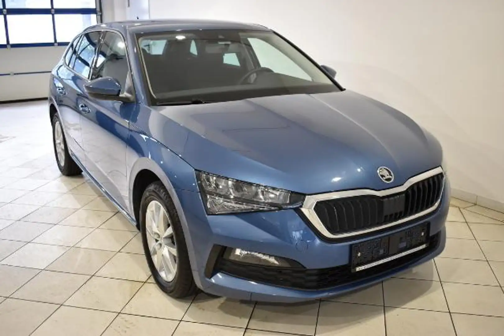 Skoda Scala 1.5TSI Ambition LED SHZ PDC Blau - 1