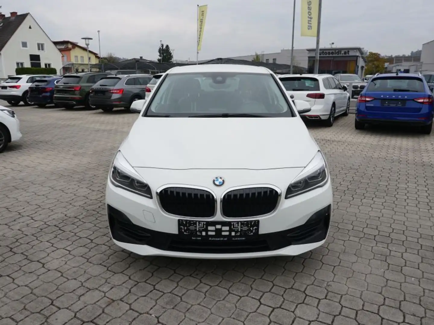 BMW 216 216d Active Tourer Aut. *SPORTLINE+LED+NAVI* Weiß - 2