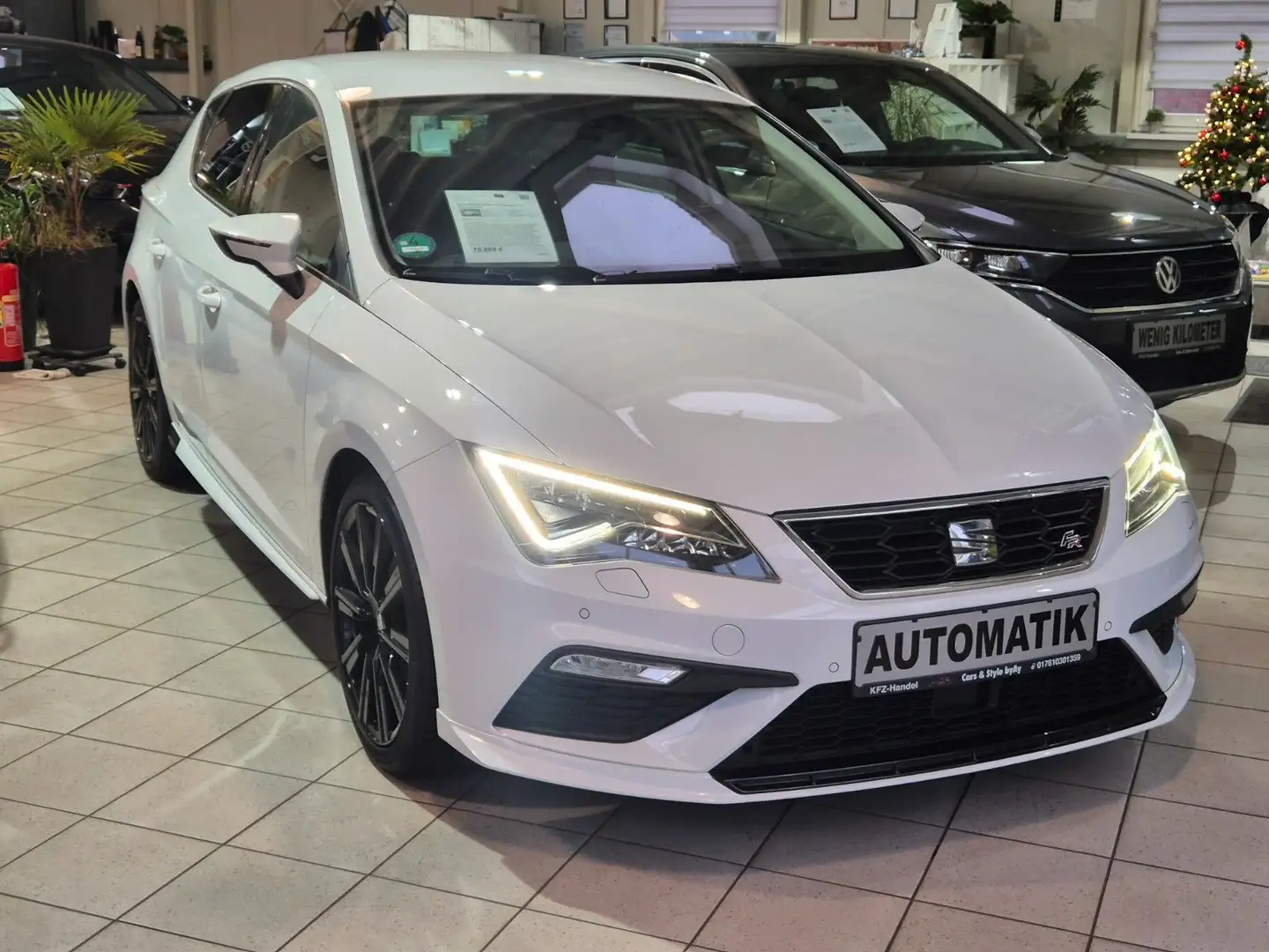 SEAT Leon FR 1.5 TSI FR DSG/LED/Virtu./Styling-Paket/ Blanc - 1