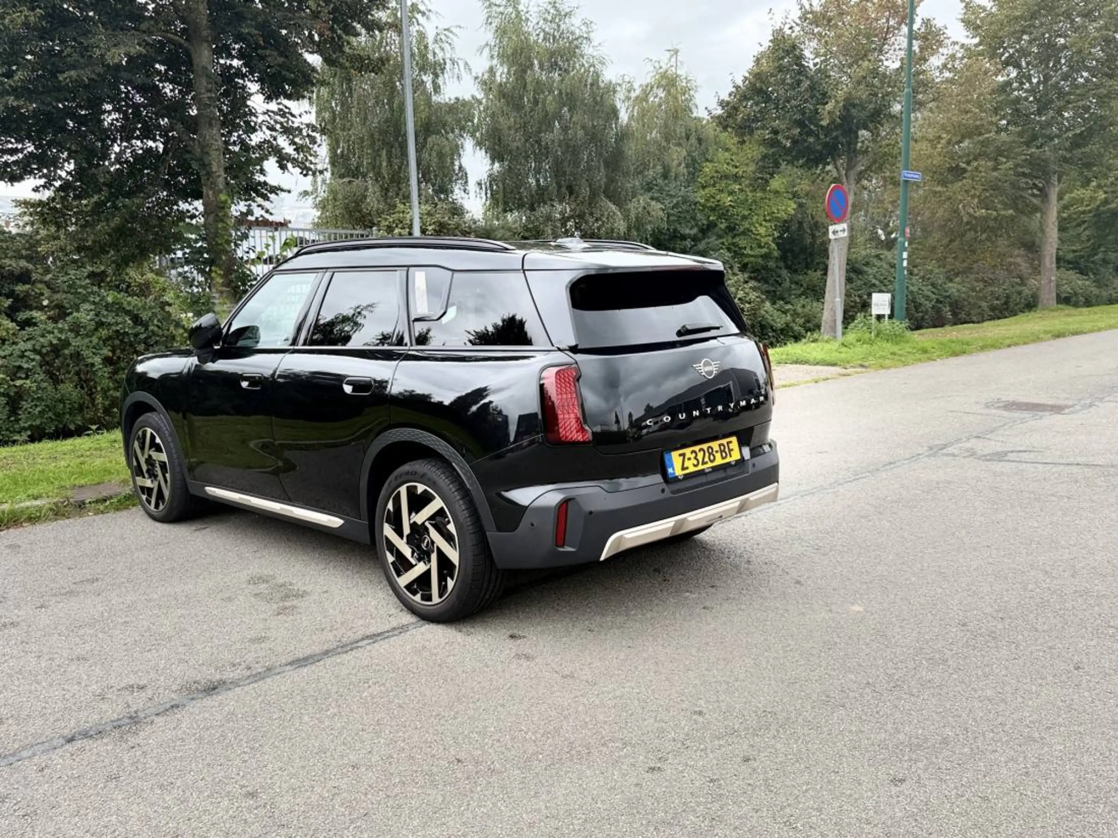 MINI Countryman C 1.5 Favoured M — photo 10