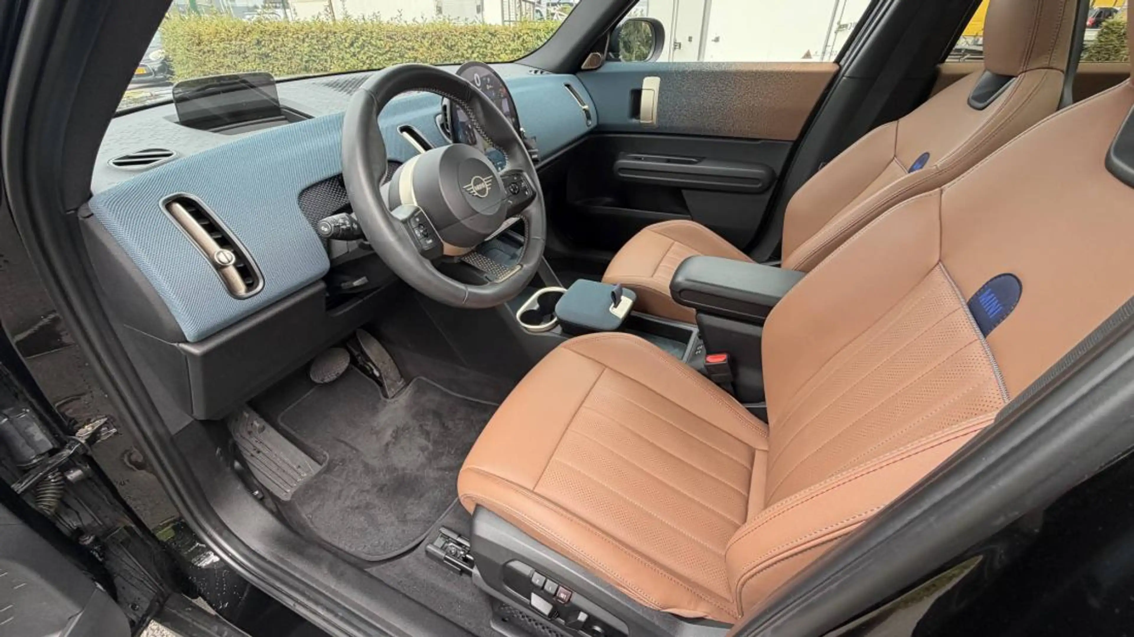 MINI Countryman C 1.5 Favoured M — photo 12