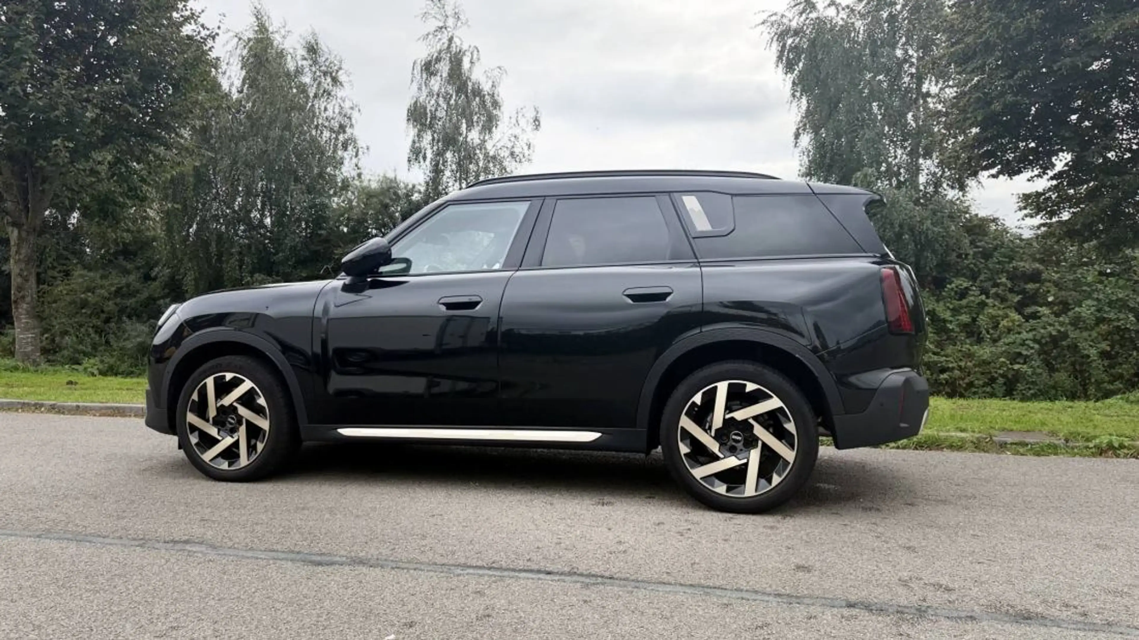 MINI Countryman C 1.5 Favoured M — photo 8