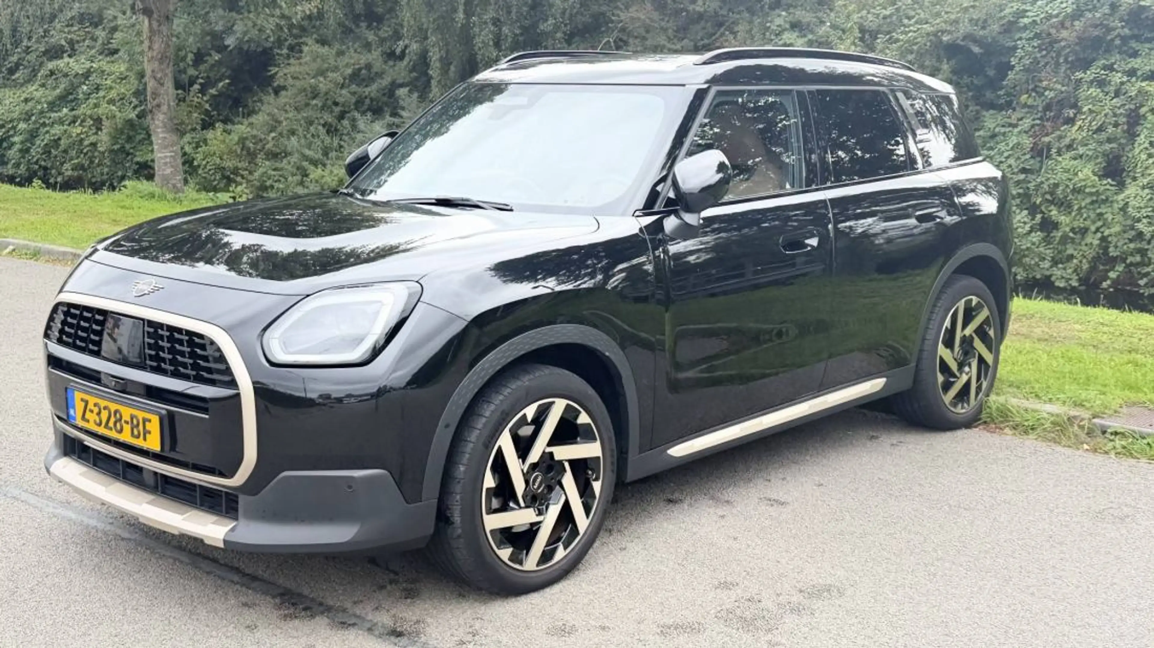MINI Countryman C 1.5 Favoured M — photo 7
