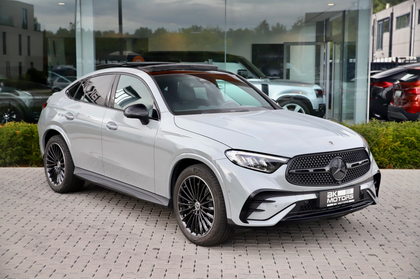 Mercedes-Benz GLC 200 Coup&eacute; AMG Line - Pano - Adaptive - 360 - Ambiant - Kinematic - Memory - ...
