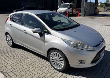 5p 1.4 16v Titanium Gpl