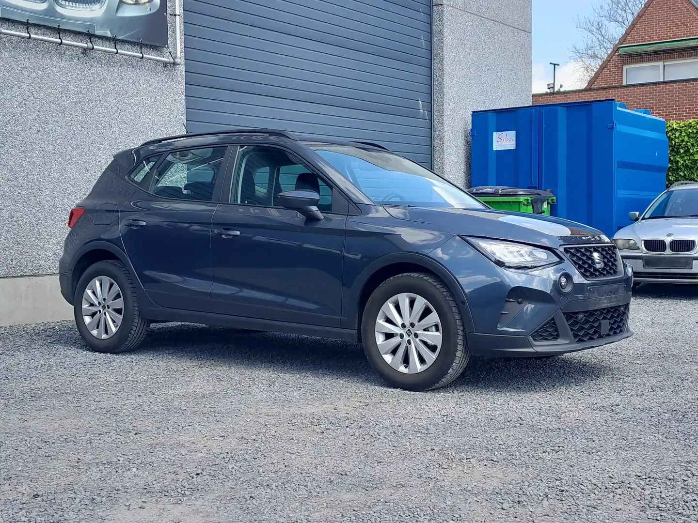 SEAT Arona 1.0 TSI Style DSG Gris - 2